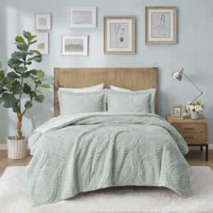 Madison Park Arya Embroidered Medallion Ultra Plush Comforter Set