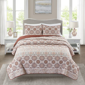 Madison Park Essentials Quilt Set